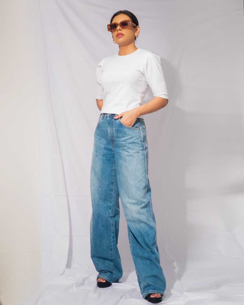 Trendy High-Waist Dad Jeans
