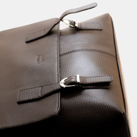 Executive Messenger Bag Cocoa - Image 5