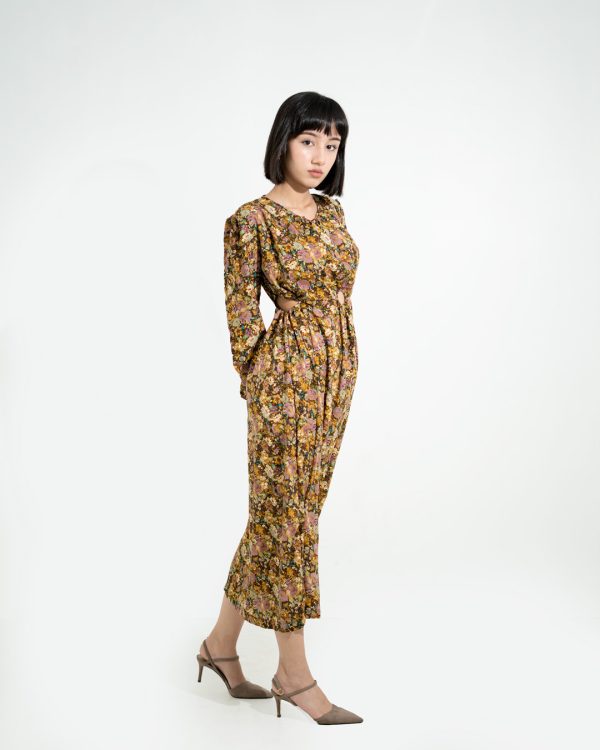 Summer holiday cut out dress