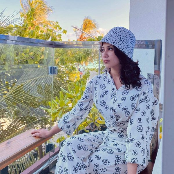 Women 3 WhatsApp Image 2023-04-05 at 11.56.46